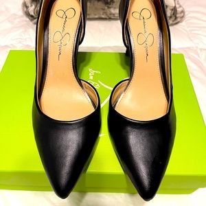 Jessica Simpson black D’Orsey 9.5